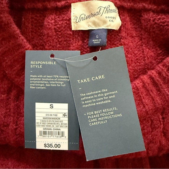 NWT Universal Thread Long Sleeve Cable Knit Mini Maroon Sweater Dress Size Small - Picture 5 of 12
